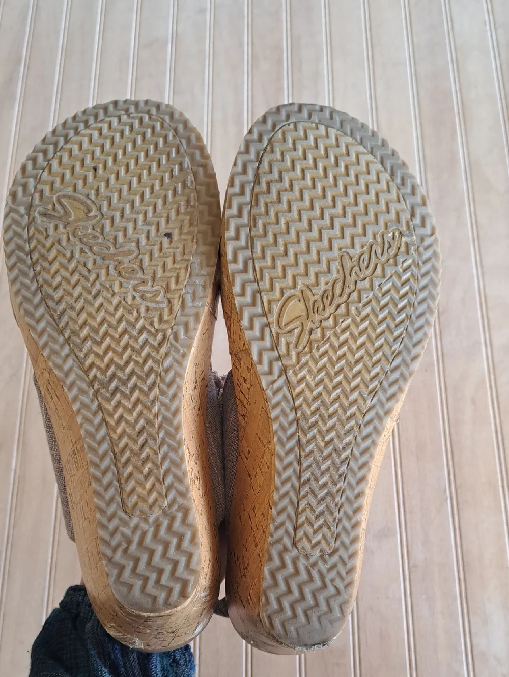 Skechers luxe foam
